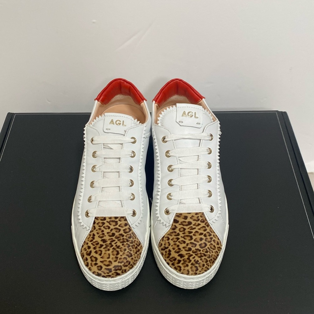 AGL-Sade ALL Leather Sneaker w/Leopard print Toe Cap.Size 39.MADE IN ITALY 🇮🇹